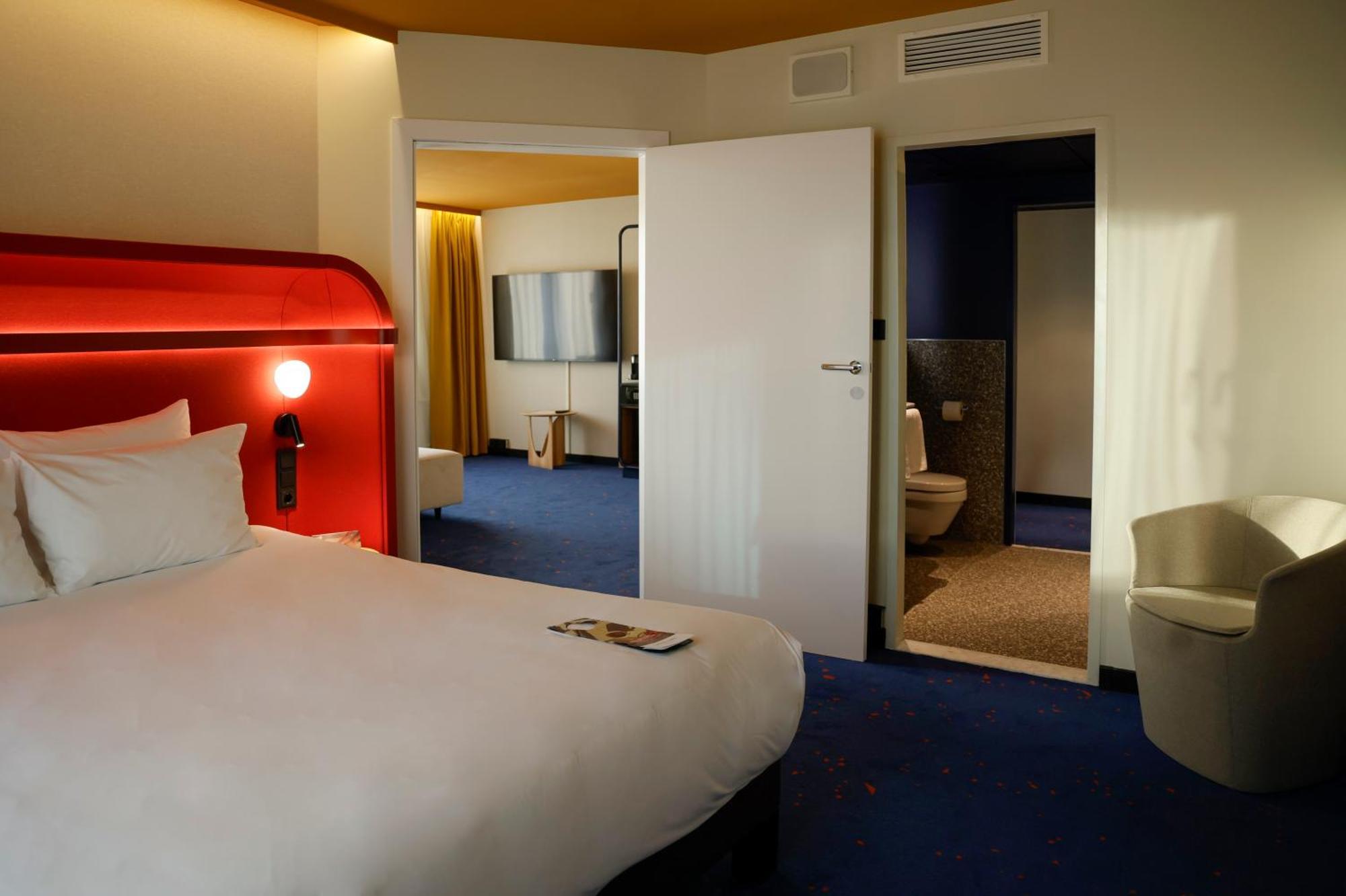 Готель Mercure Centrum 4*
